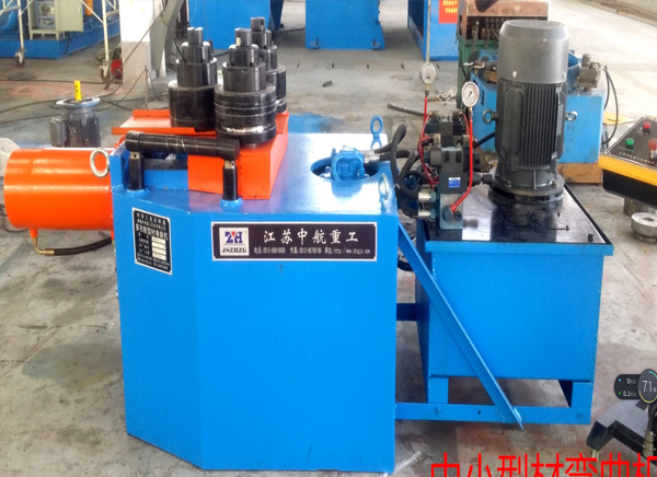 45-75A液壓對(duì)稱彎曲機(jī) 45-75A液壓對(duì)稱彎曲機(jī)