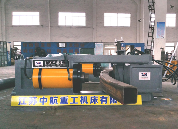 液壓頂彎機(jī) 液壓頂彎機(jī)