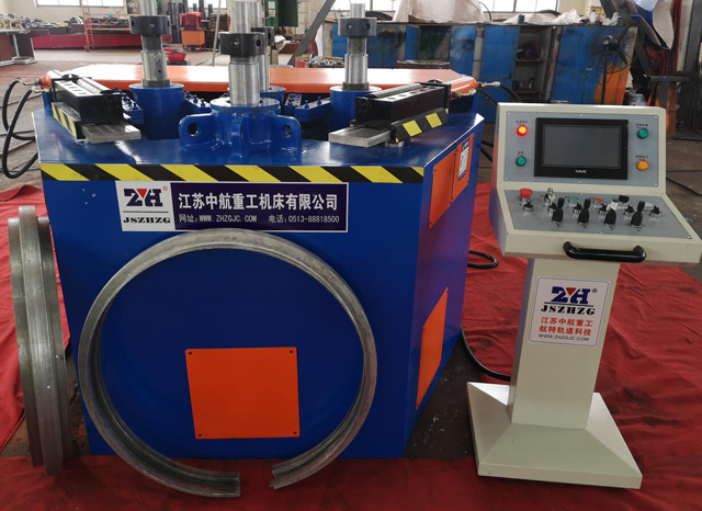四輥型材彎曲機(jī) 四輥型材彎曲機(jī)