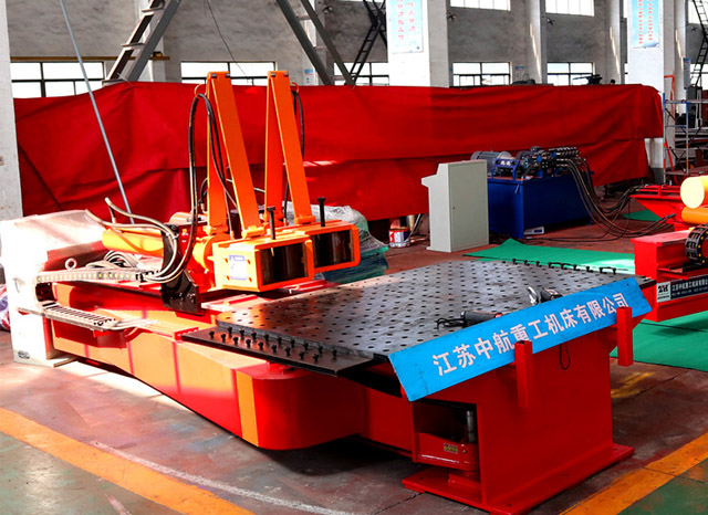 427拉彎?rùn)C(jī)750 427拉彎?rùn)C(jī)750